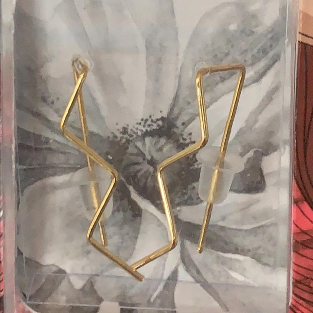 6-Ear Crawlers